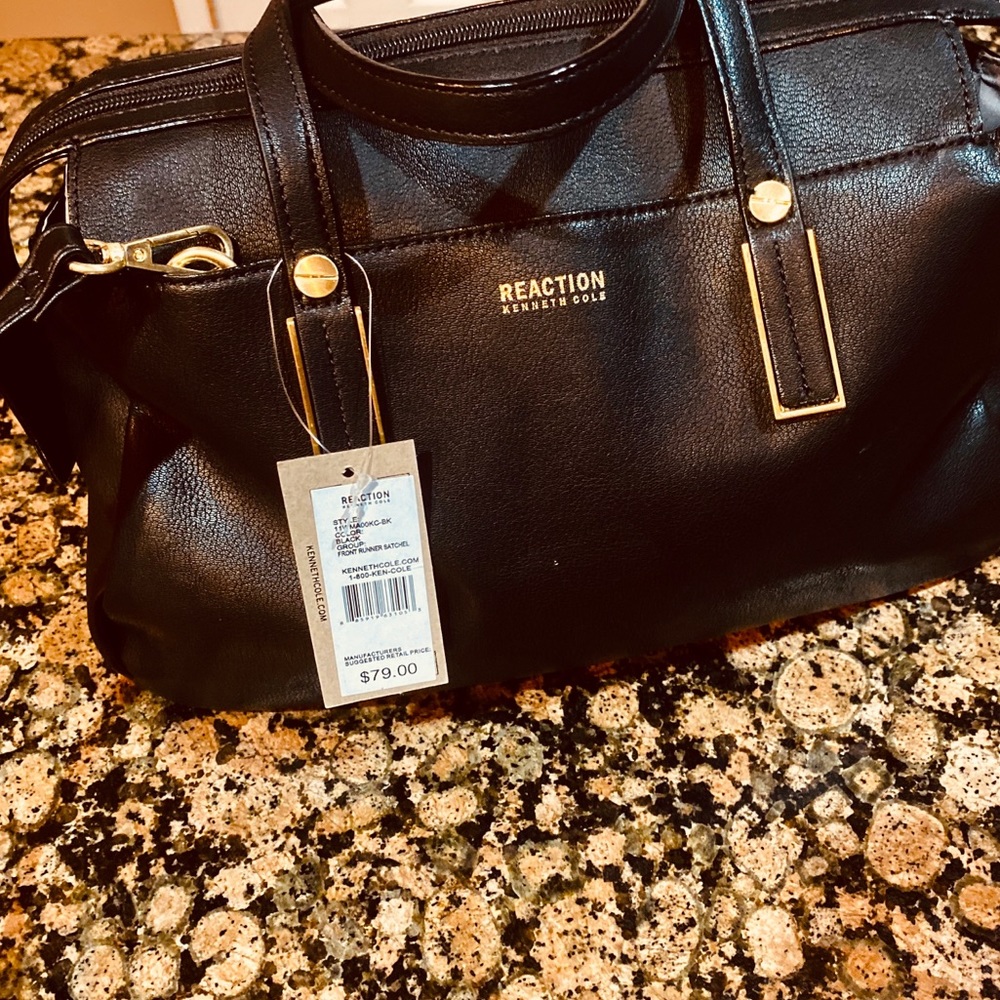 Kenneth Cole Reaction Gorgeous & Classy hand bag. - Picture 9 of 16